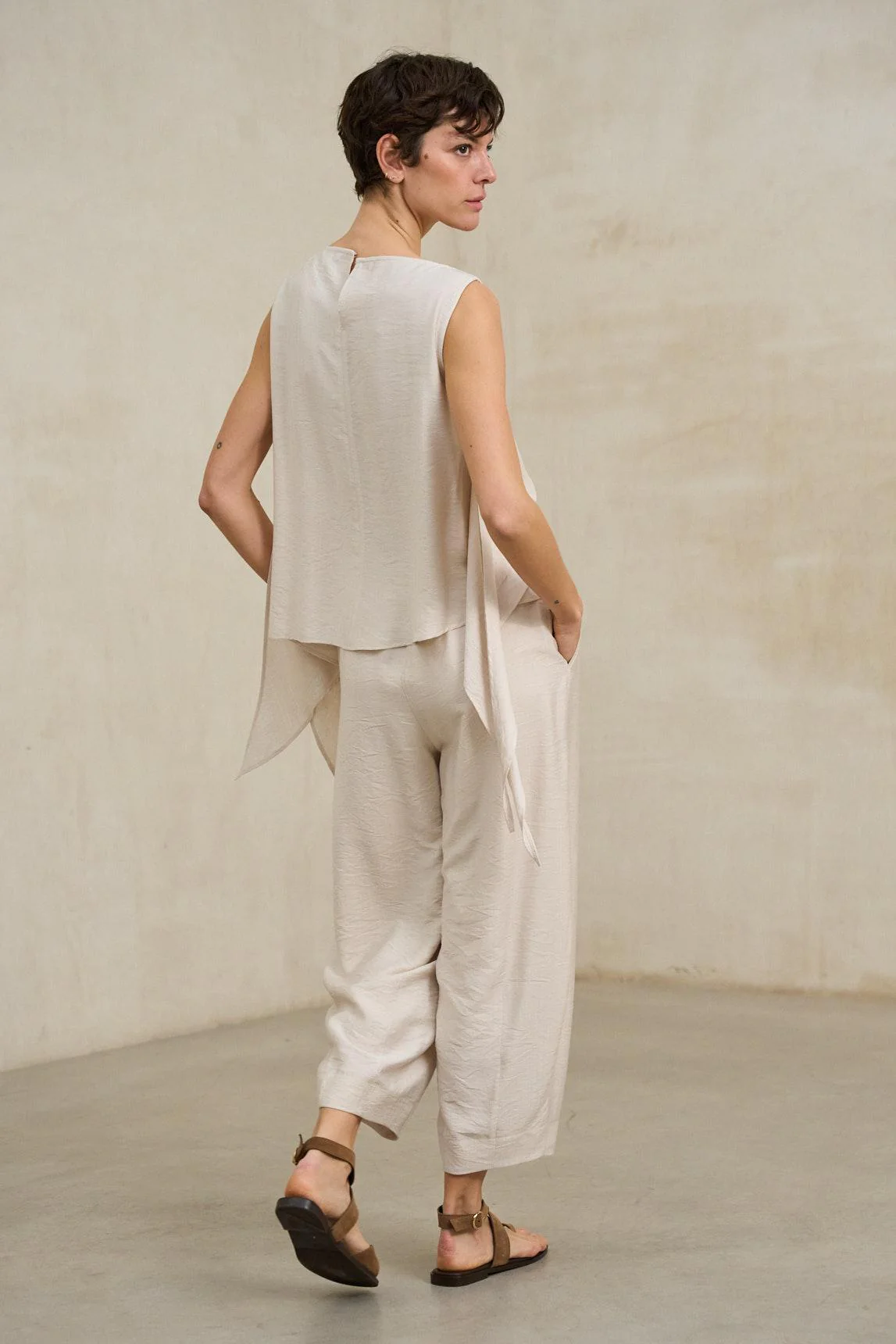 Alma ecru blouse - Image 4