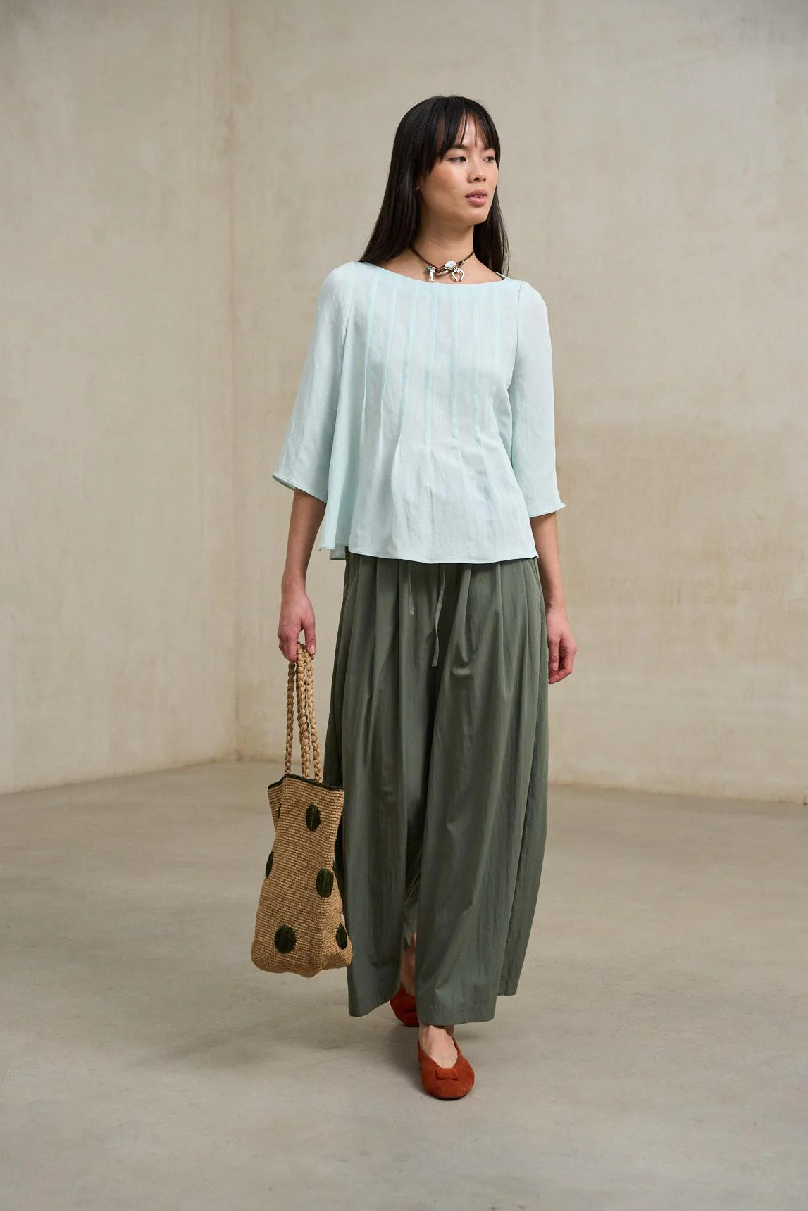 Light green Évania blouse - Image 5