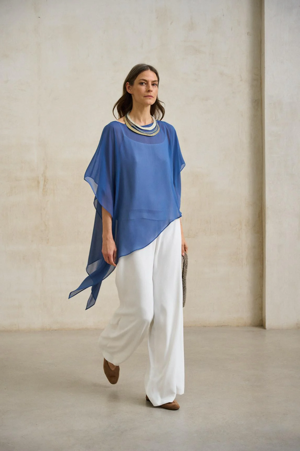 Ilara blue blouse - Image 8