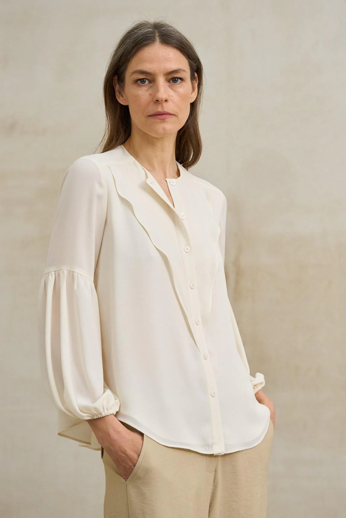 Liora off-white blouse - Image 4