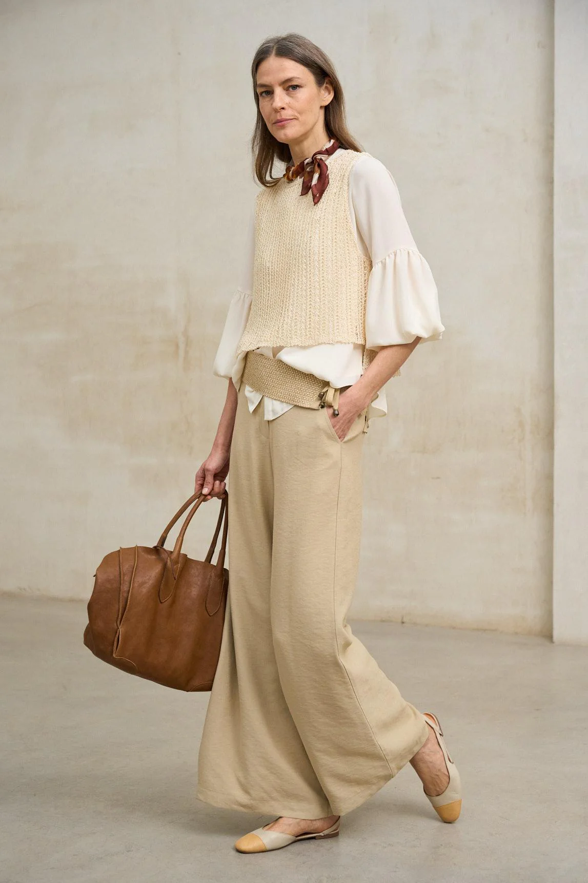 Liora off-white blouse - Image 6
