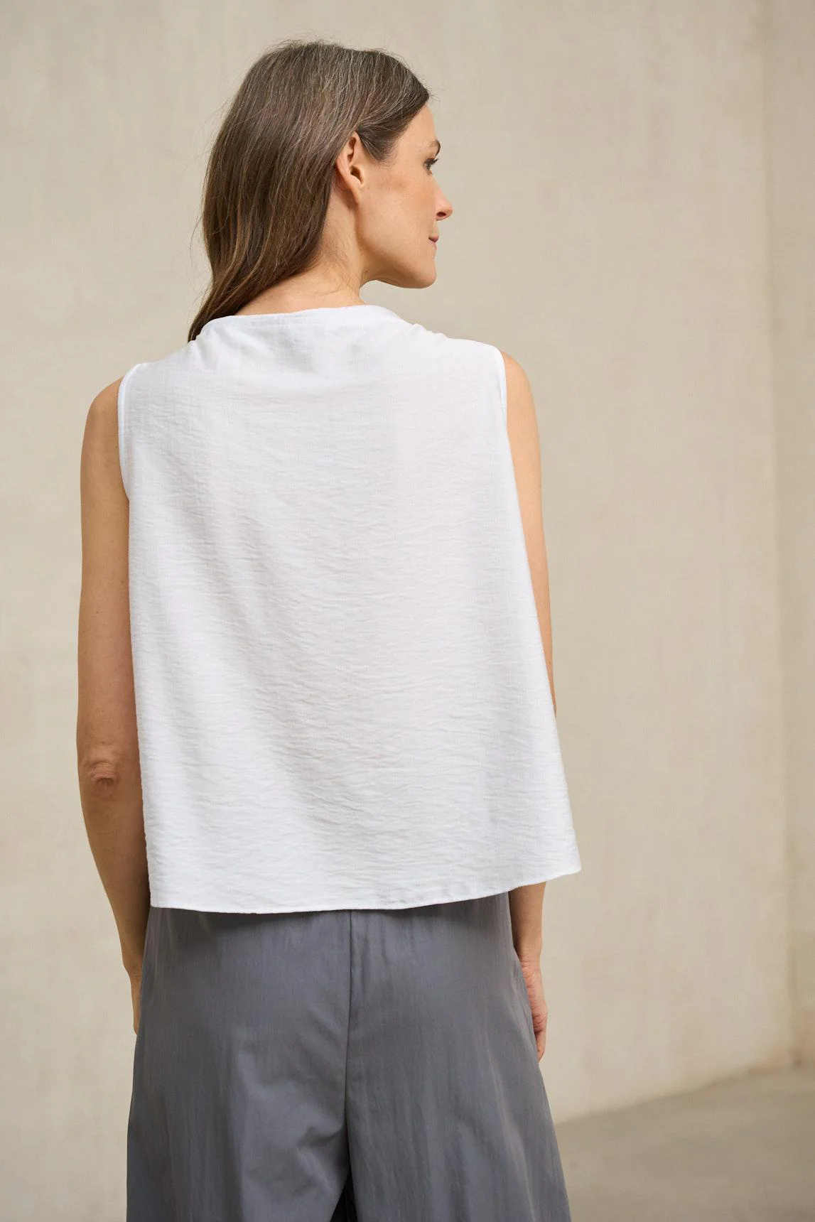 Nireya off-white blouse - Image 6