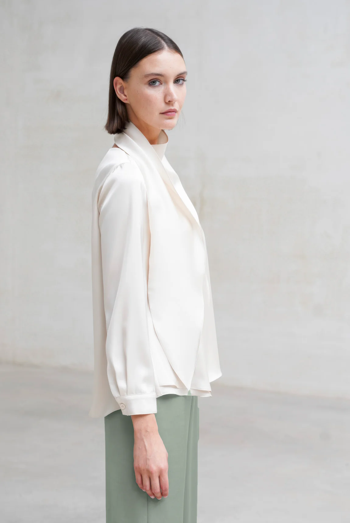 Vanilla Cloud Blouse - Image 4