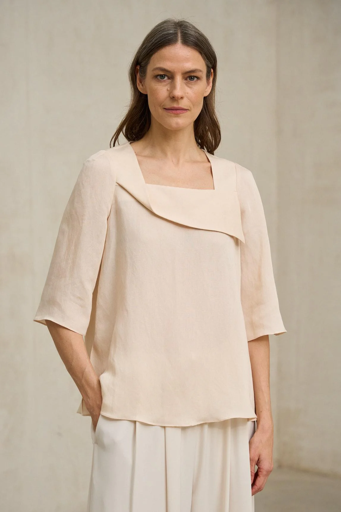 Yaren off-white blouse
