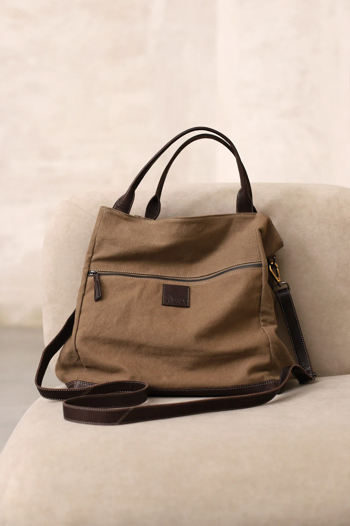 Large camel Elen bag - Image 4