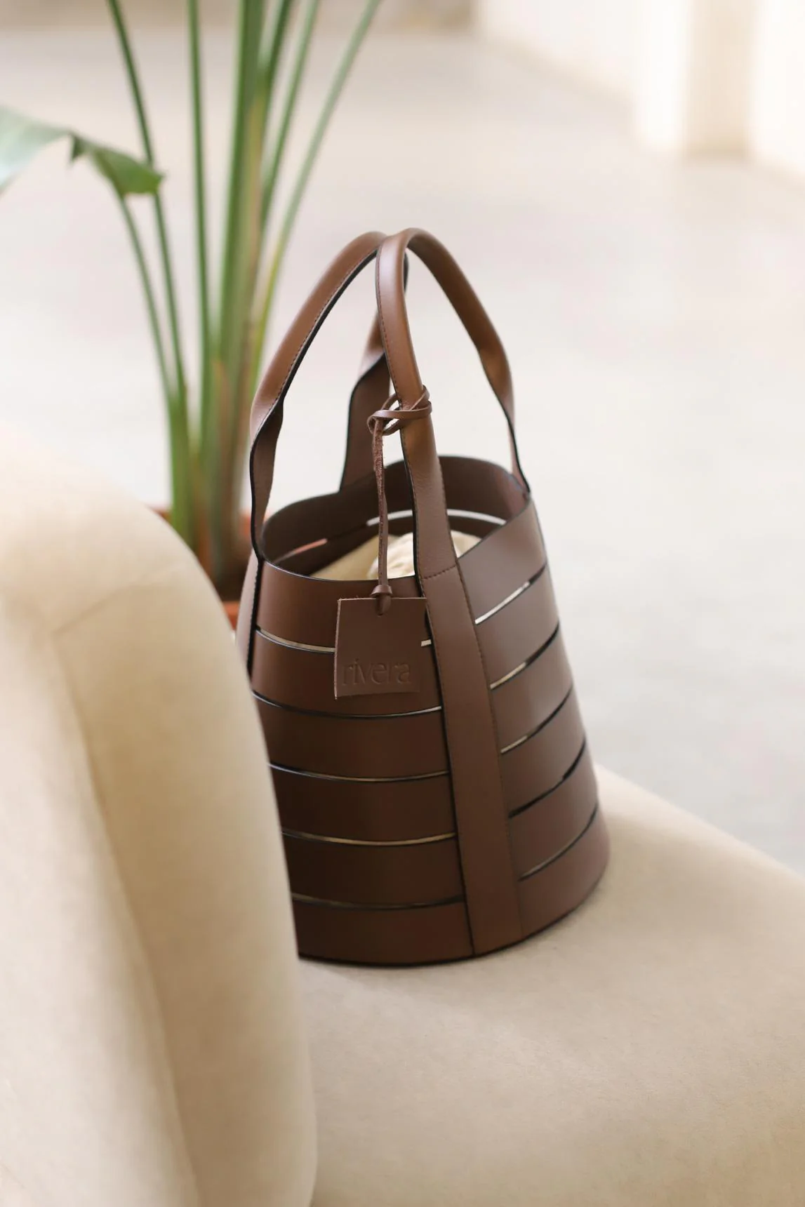 Kaelis brown leather bag - Image 3