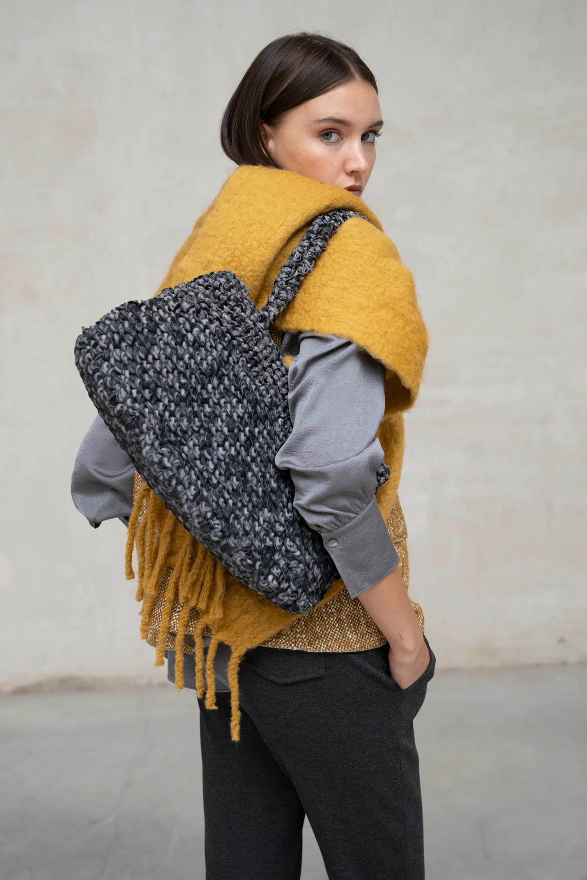 Gray Panna bag - Image 4
