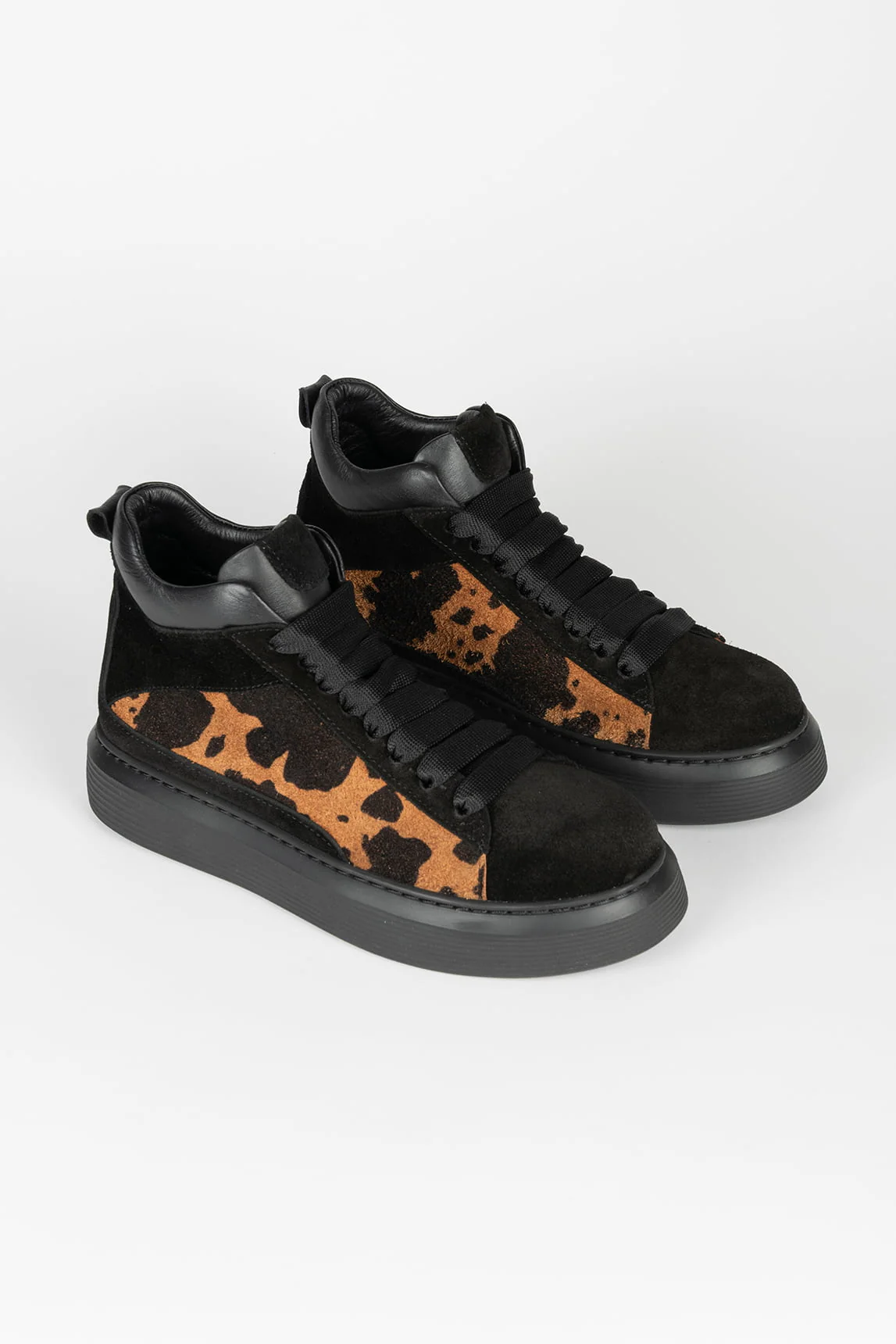 Allegra boot animal print