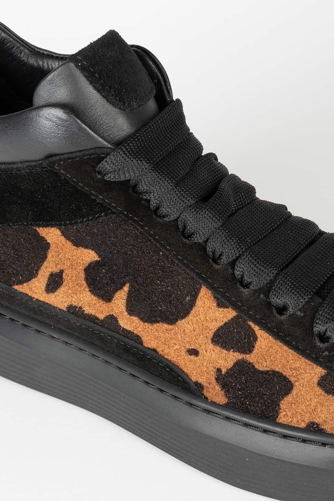 Allegra boot animal print - Image 3