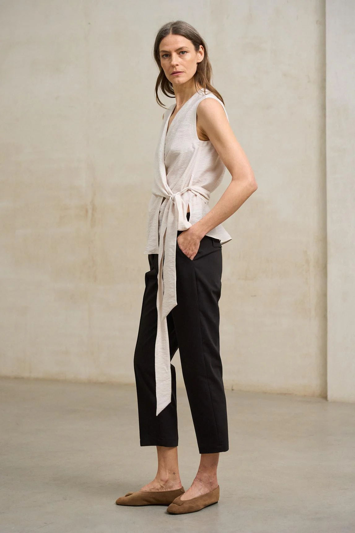 Zarev shirt in ecru - Image 2