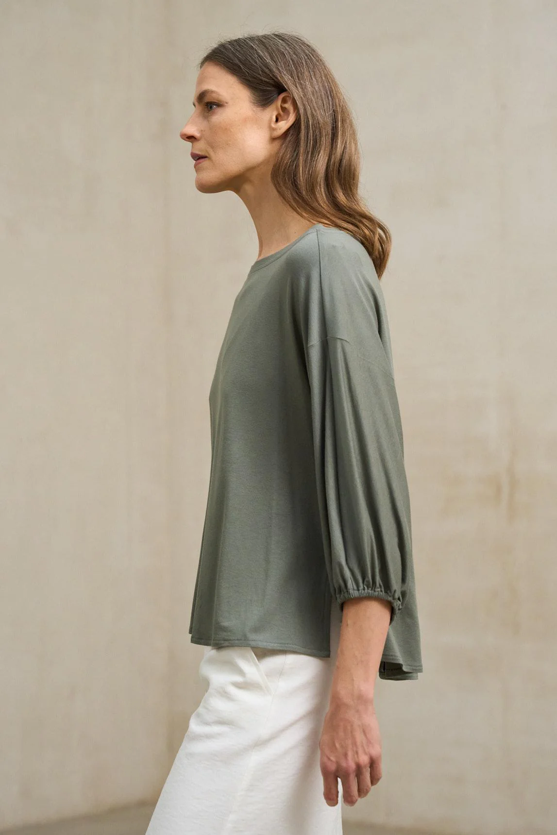 Eira dark green t-shirt - Image 3