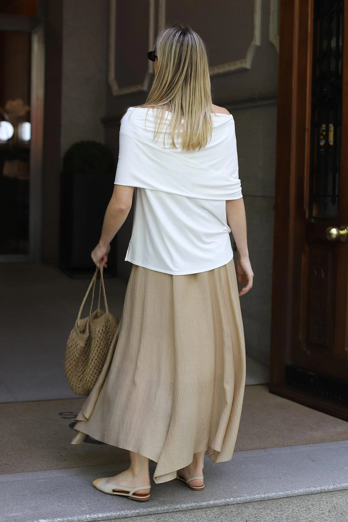 Oryen white T-shirt - Image 6