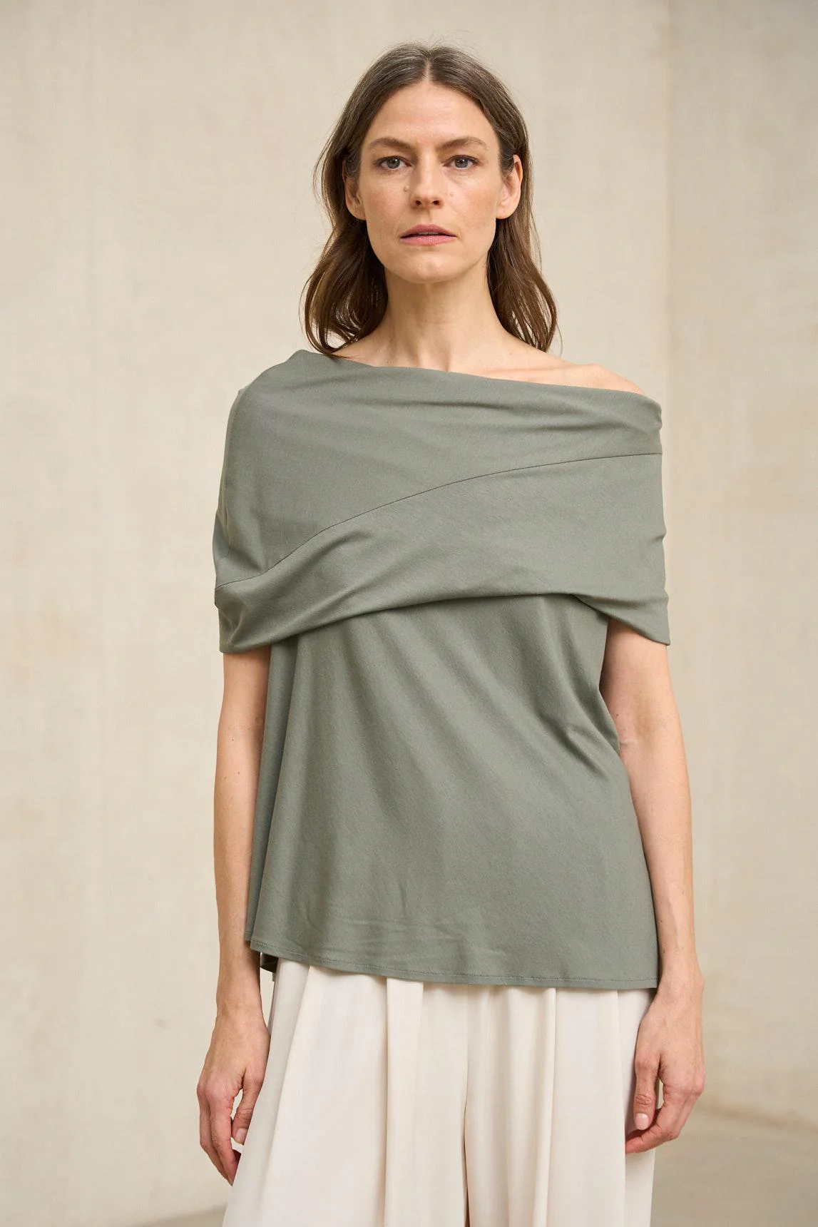 Oryen khaki t-shirt