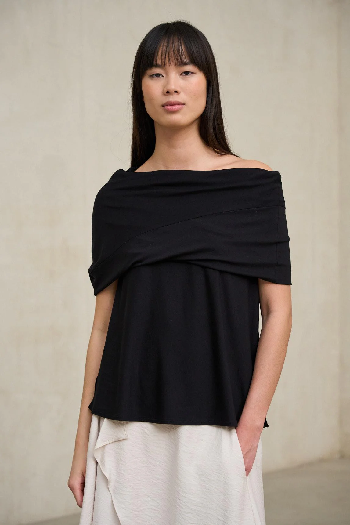 Oryen black t-shirt