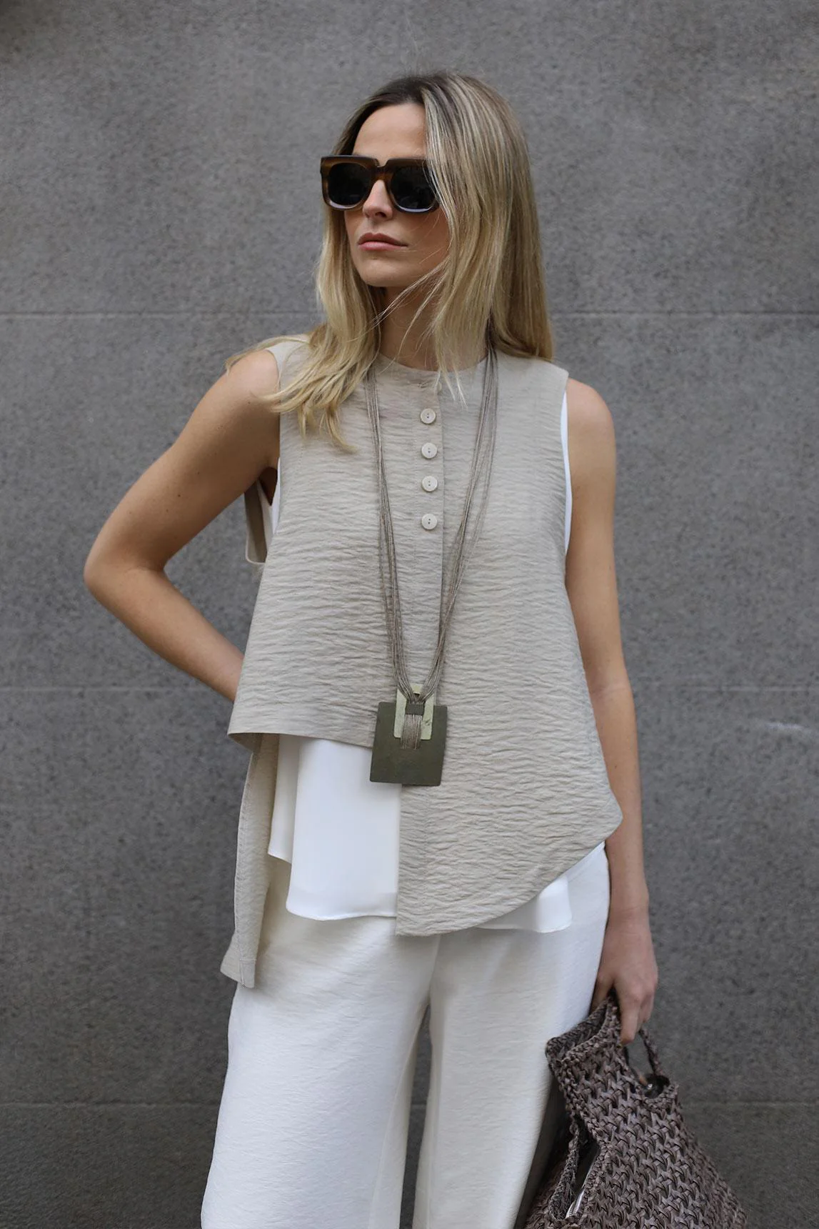 Freja stone vest - Image 2
