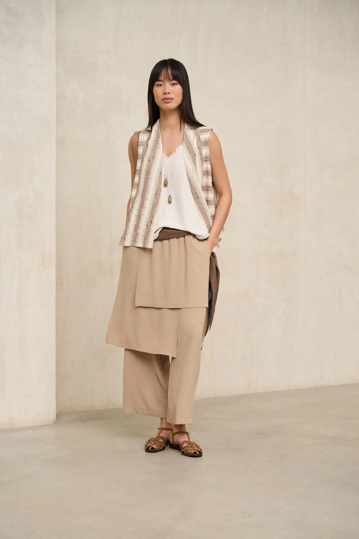 Taiga sand vest - Image 4