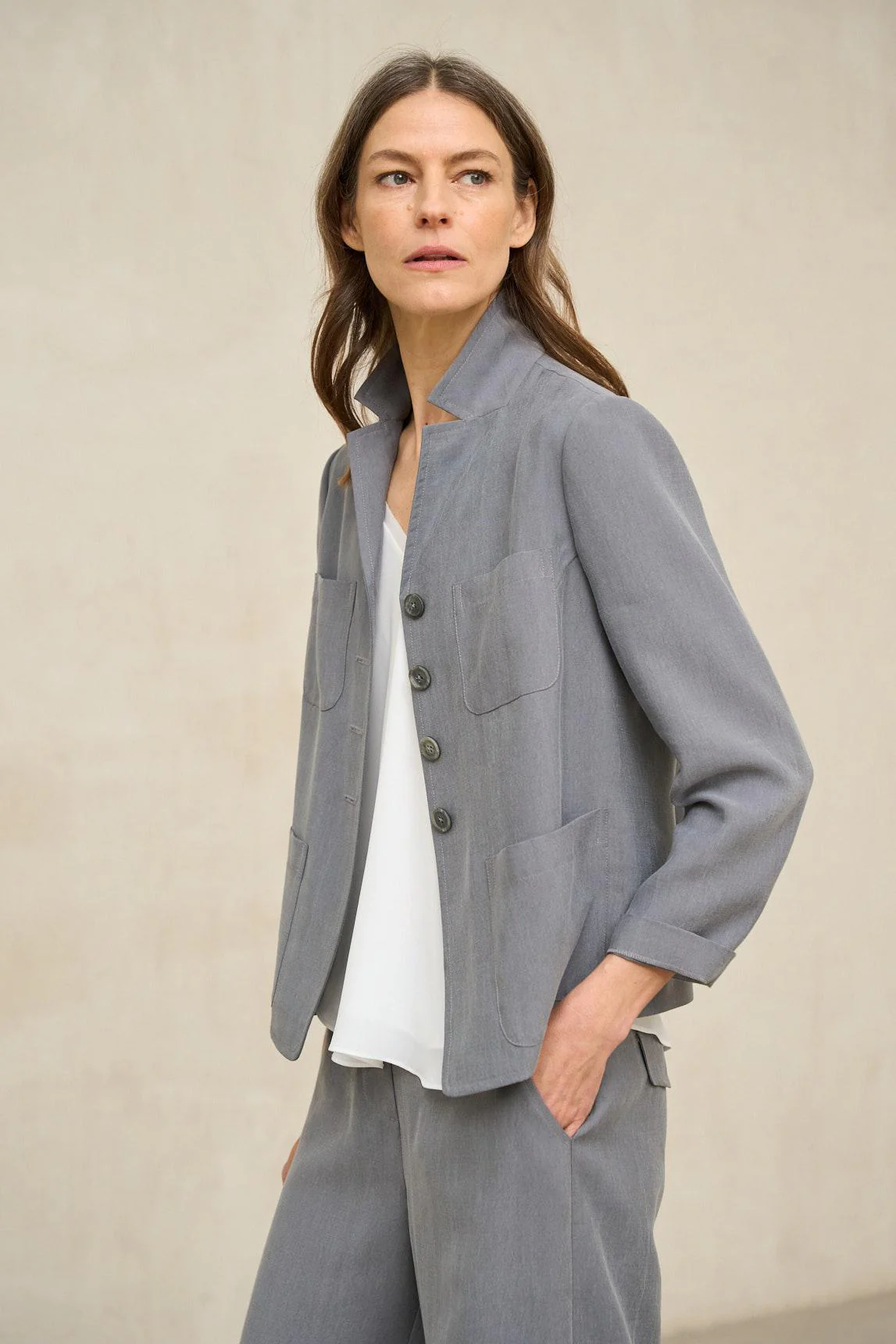 Alva gray jacket - Image 3