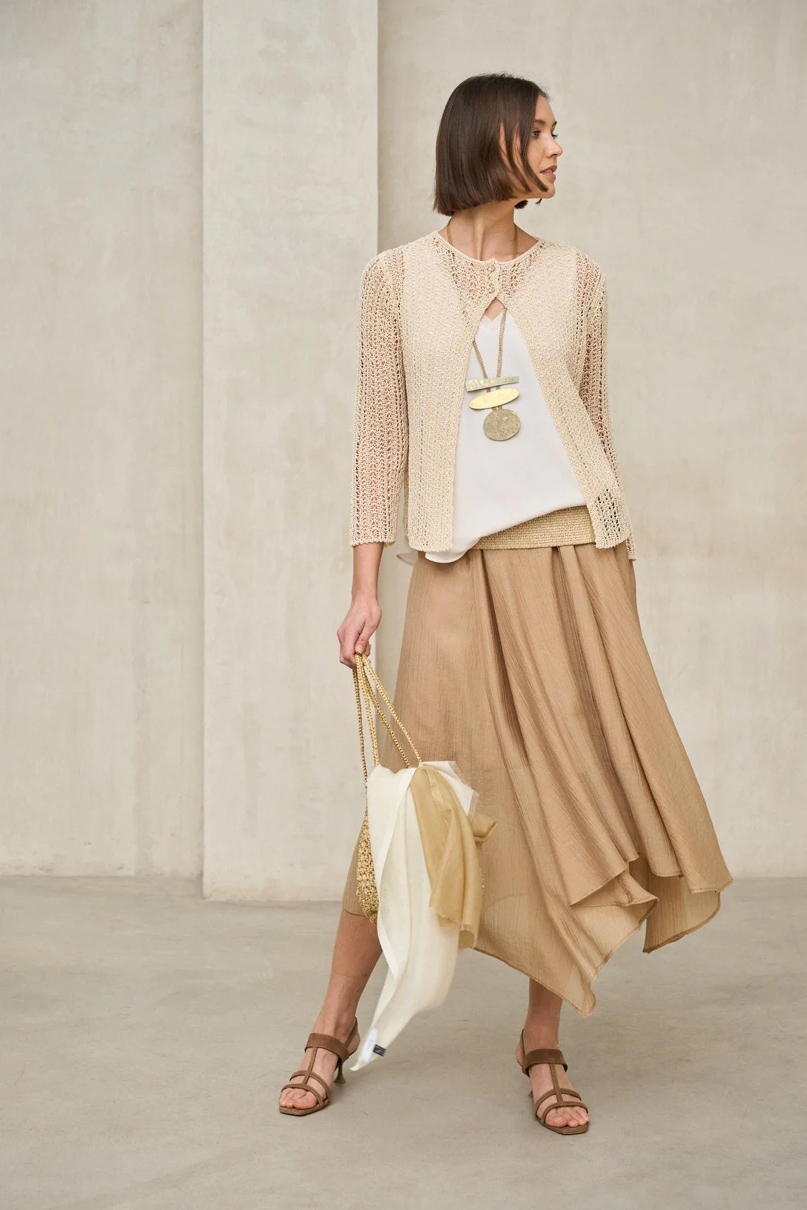 Arelis beige jacket - Image 5