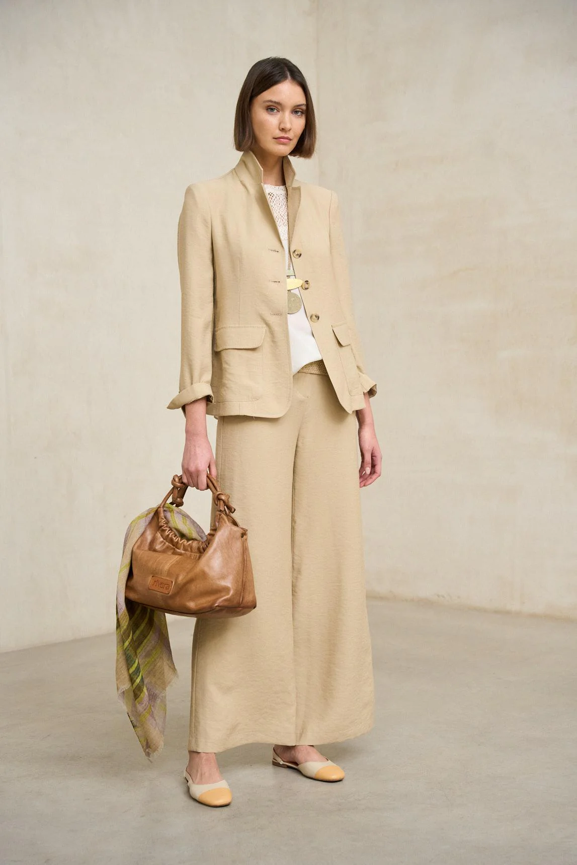 Elira beige jacket - Image 5
