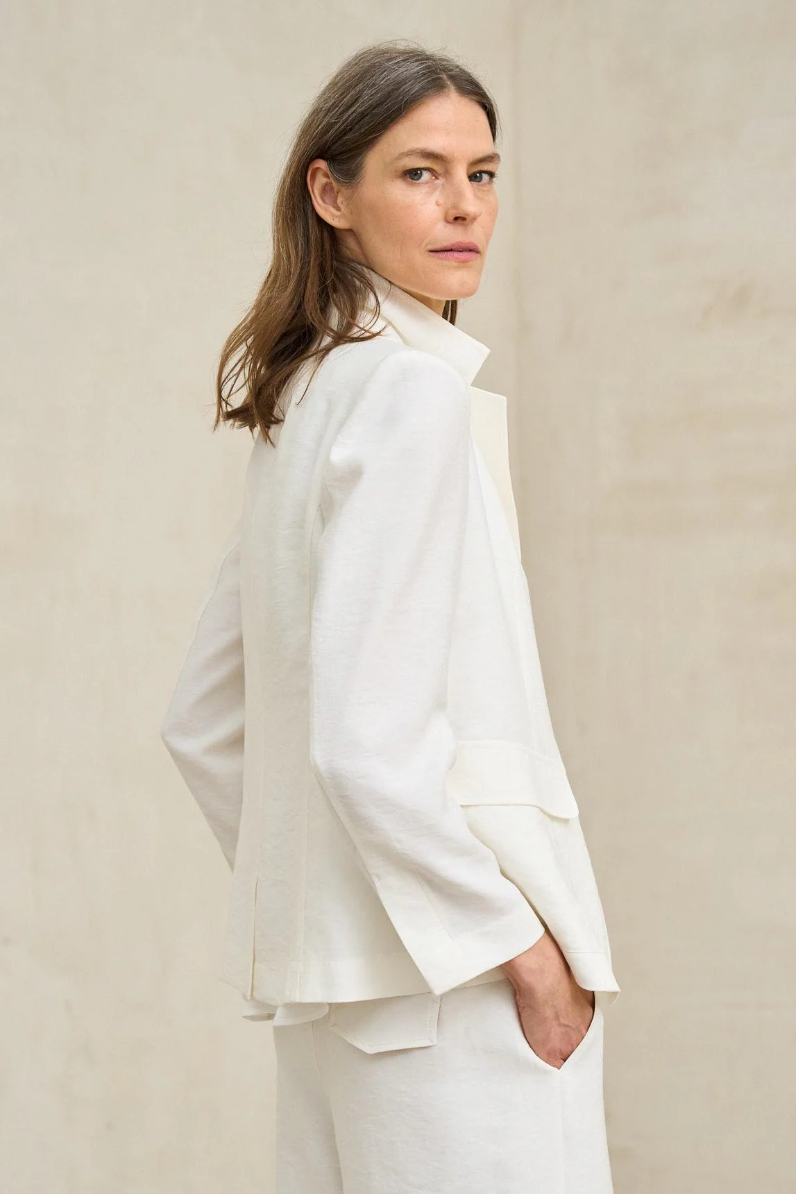 Elira White Jacket - Image 3