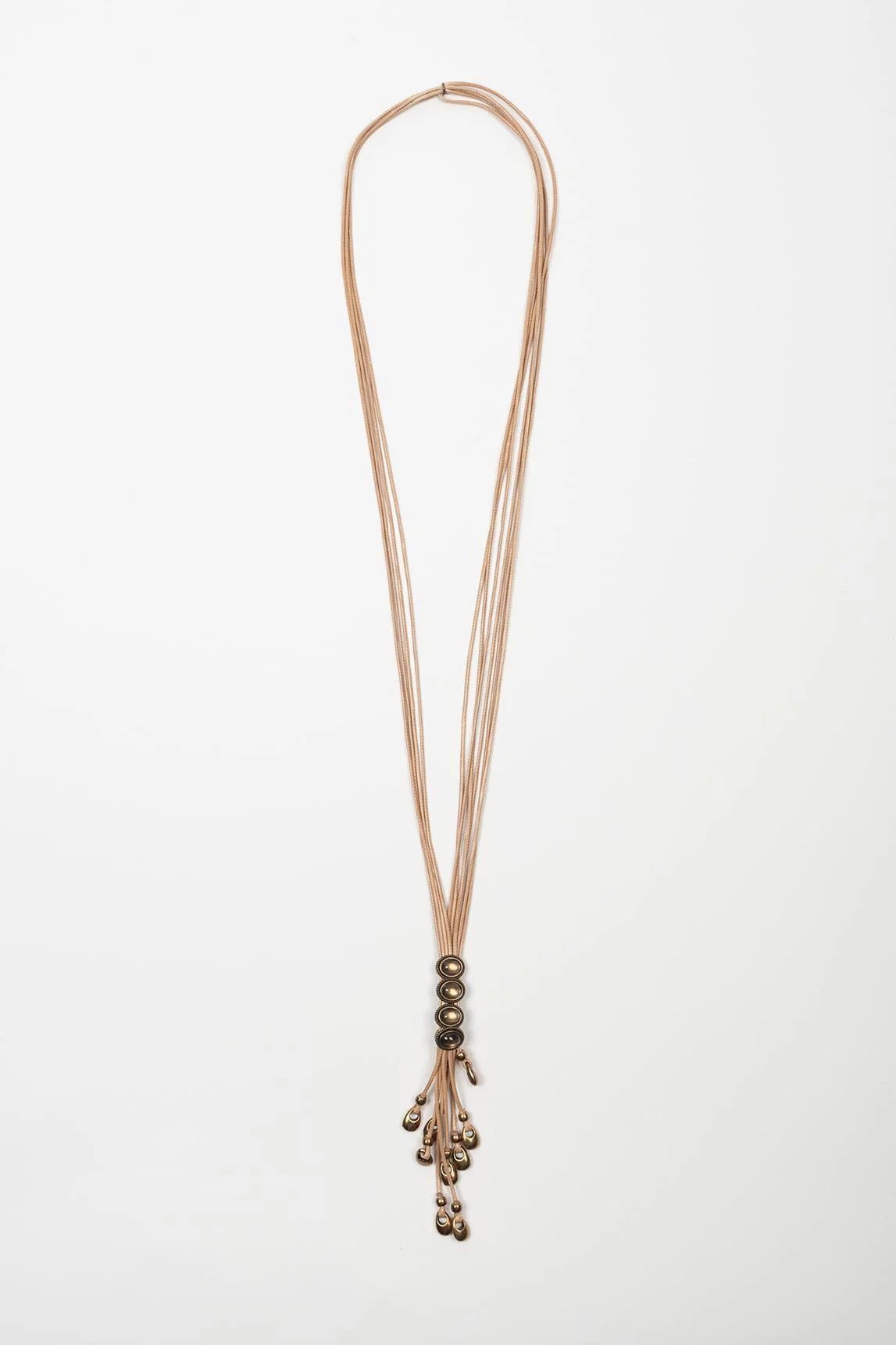 Selvara necklace with brass details