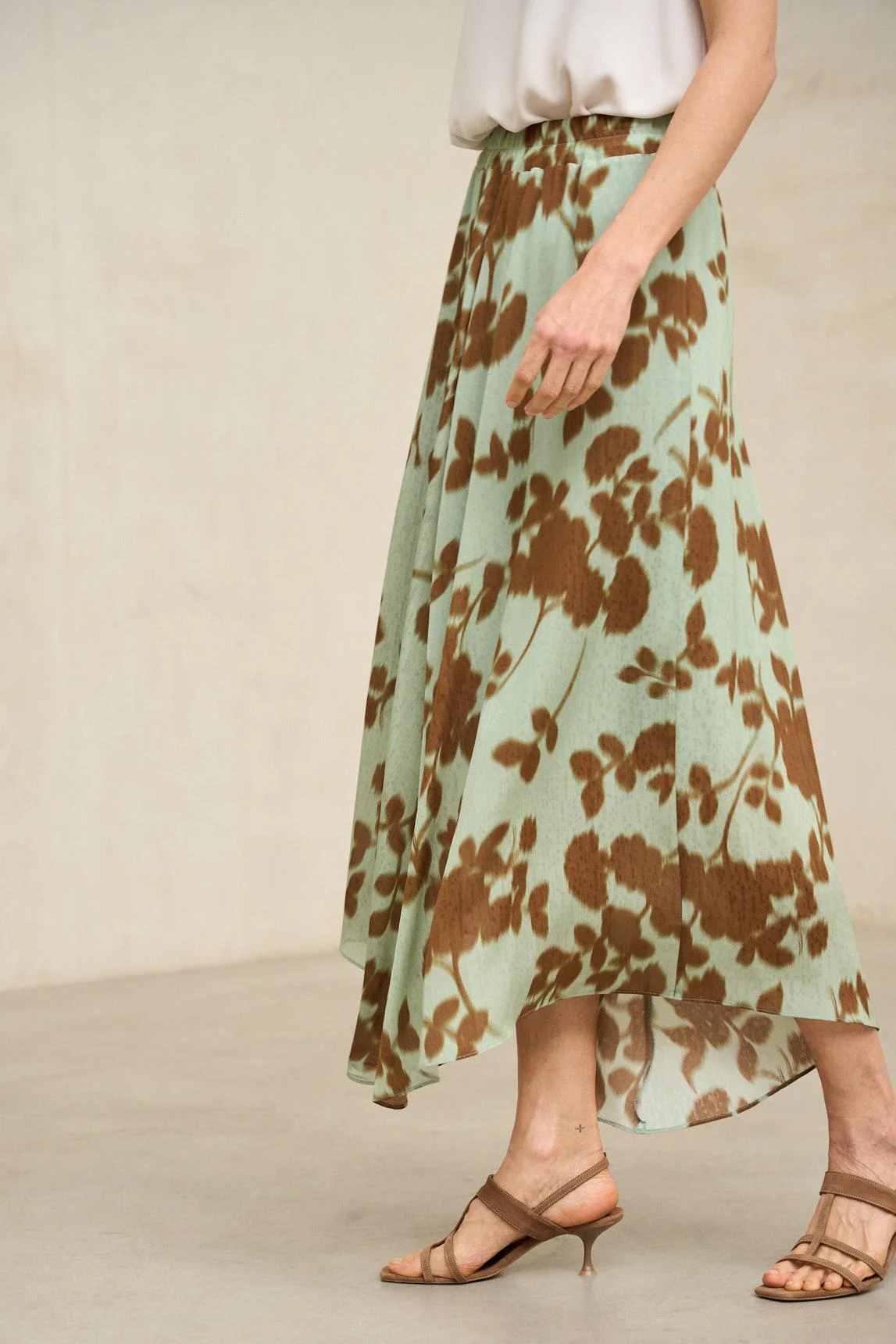 Ailén skirt with green print - Image 3