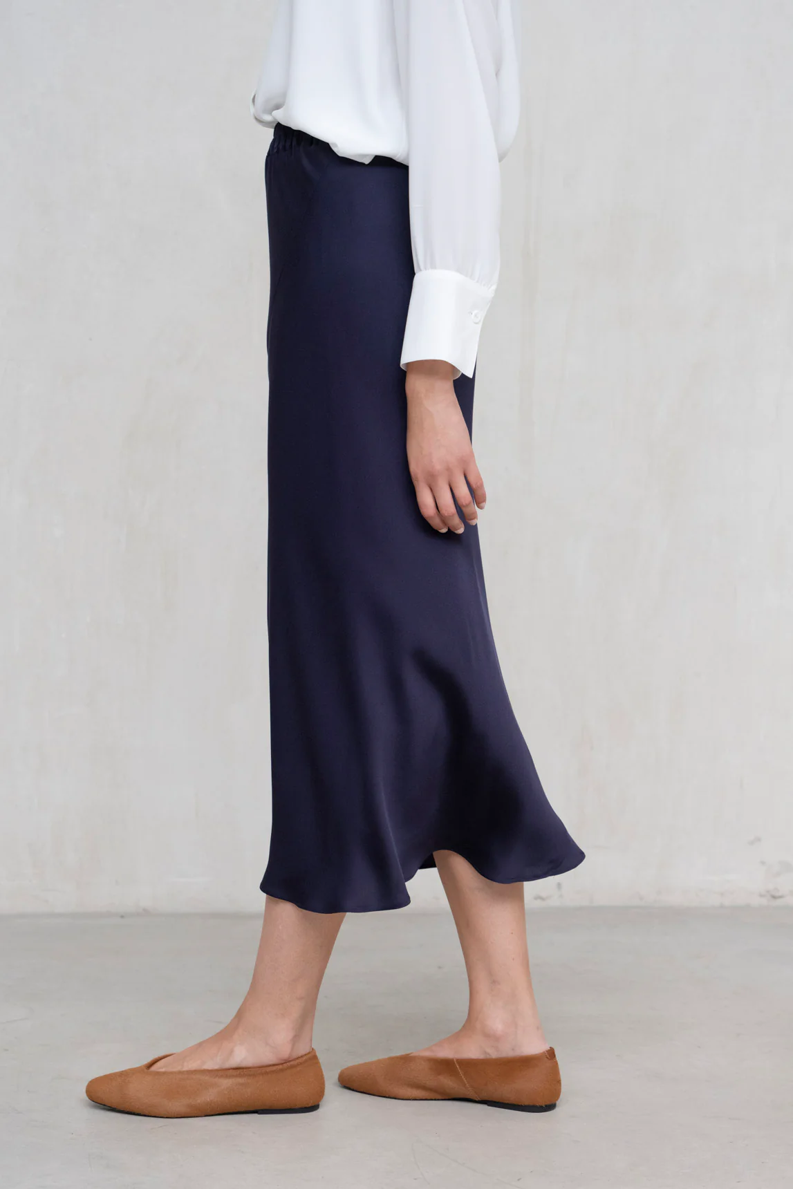 Navy Capri Skirt - Image 2