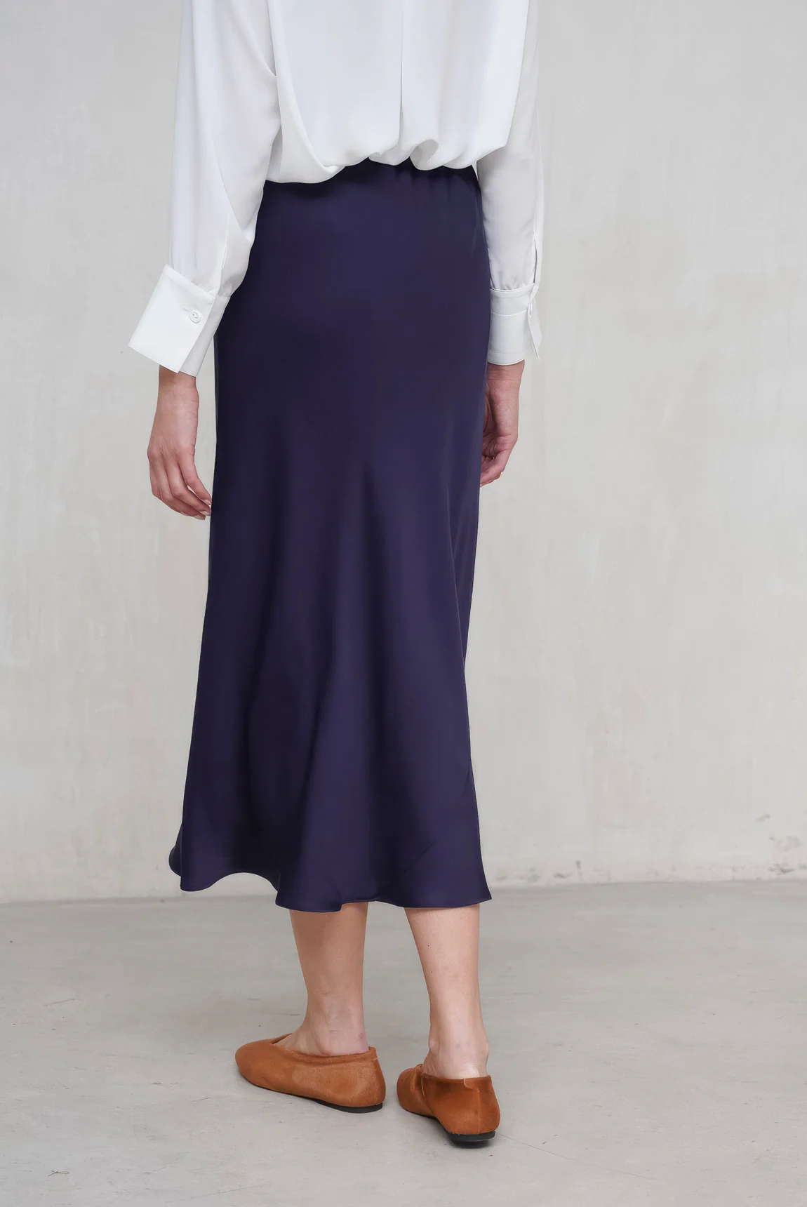 Navy Capri Skirt - Image 3