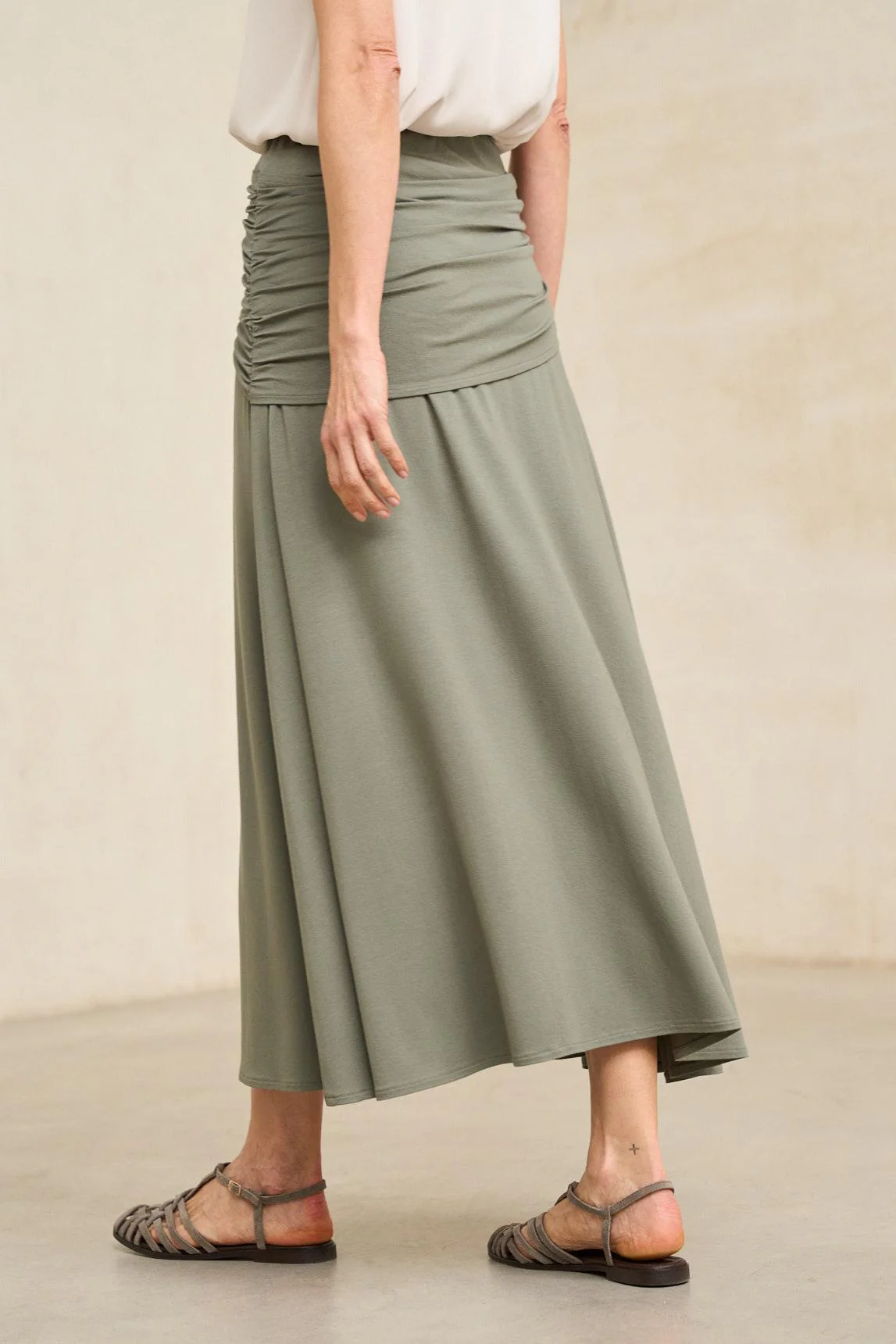 Kaia Khaki Skirt - Image 4