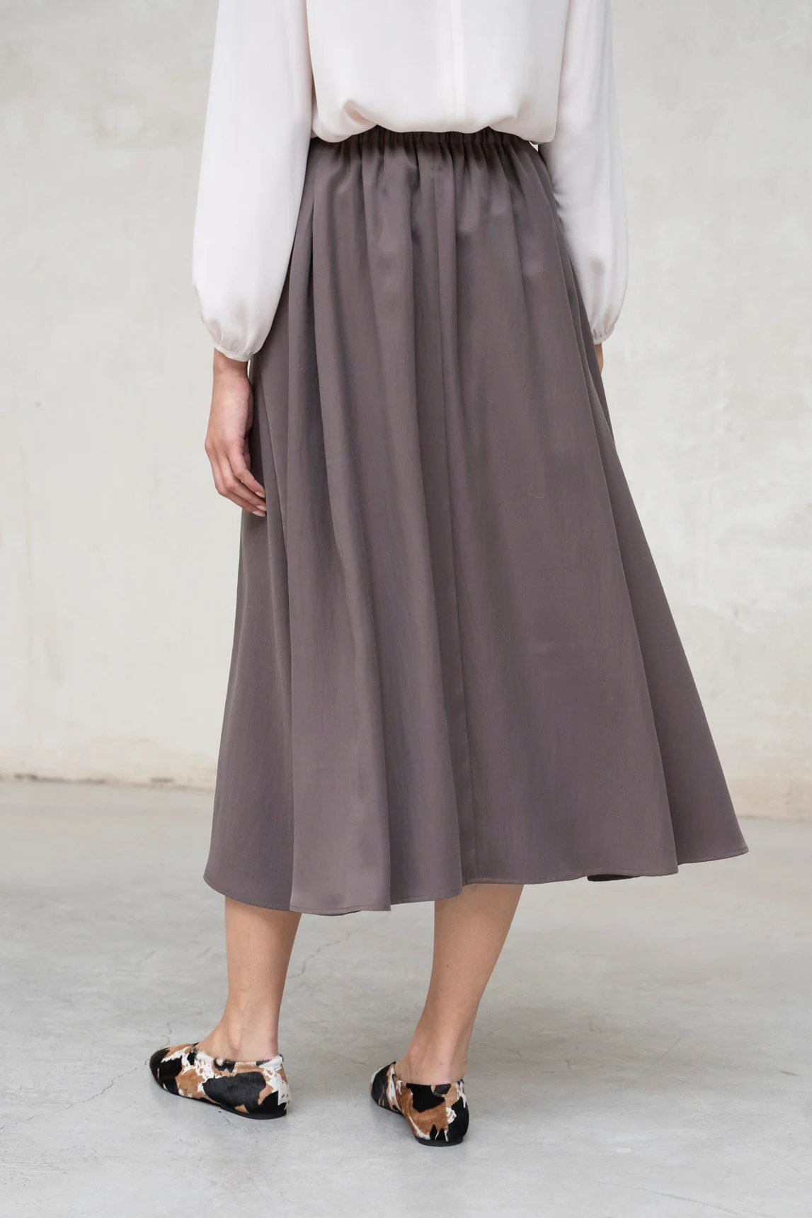 Lerici taupe skirt - Image 5