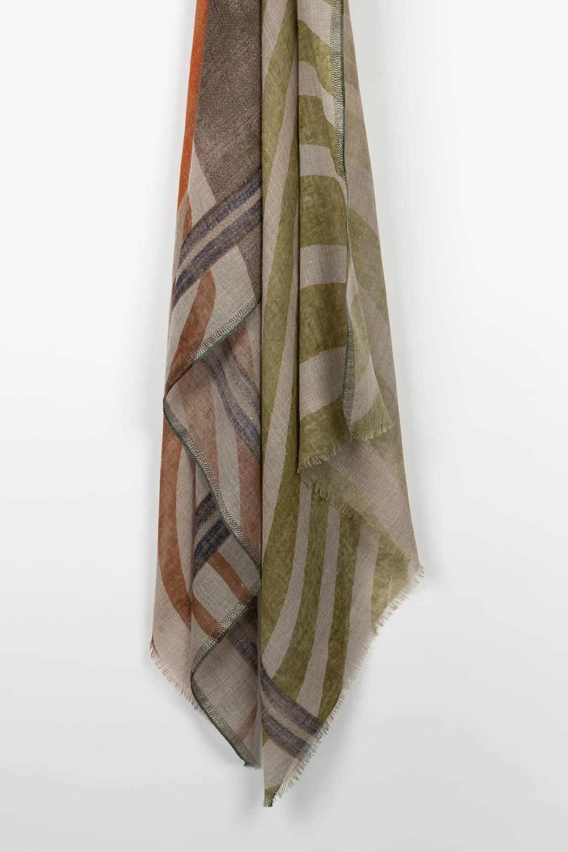 Arvian scarf