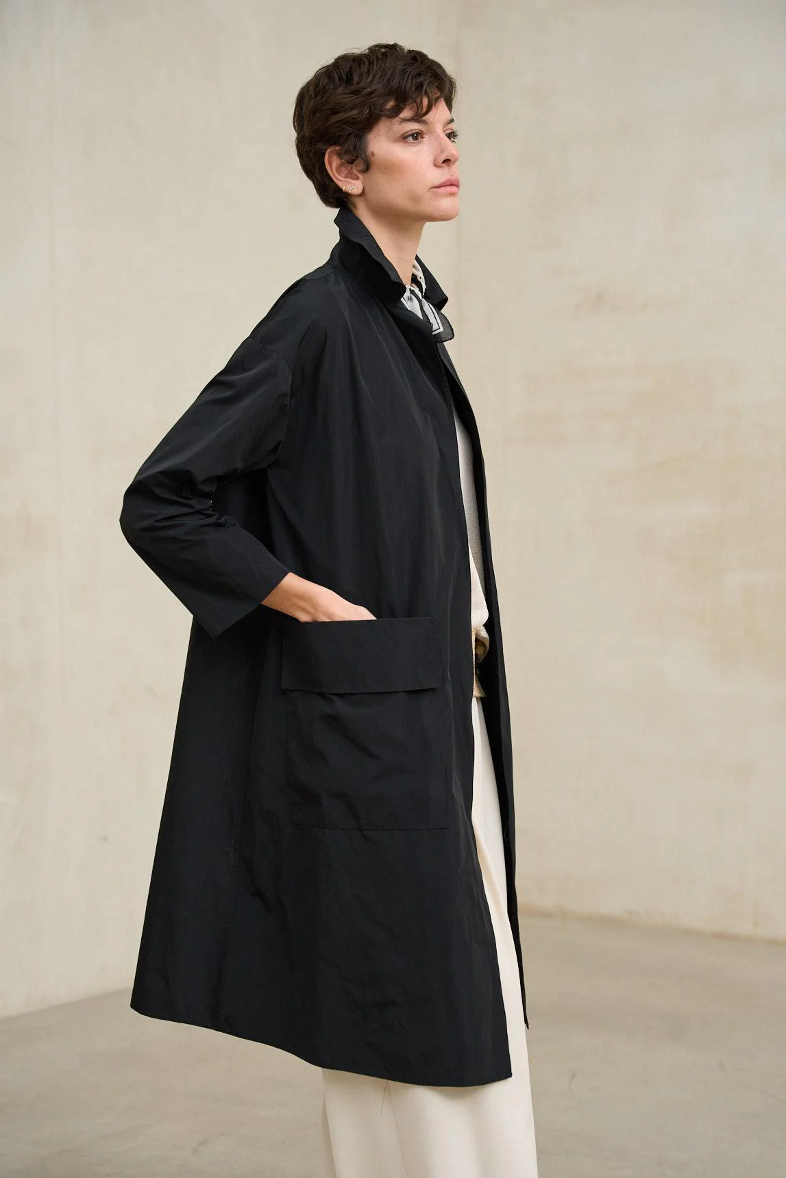 Black Cendre Trench Coat - Image 3