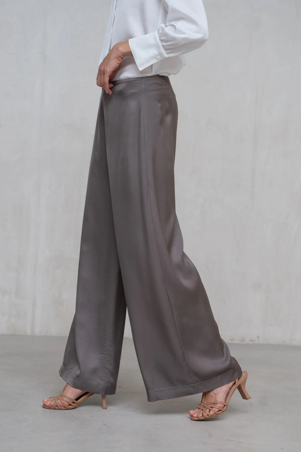 Adige taupe trousers - Image 3