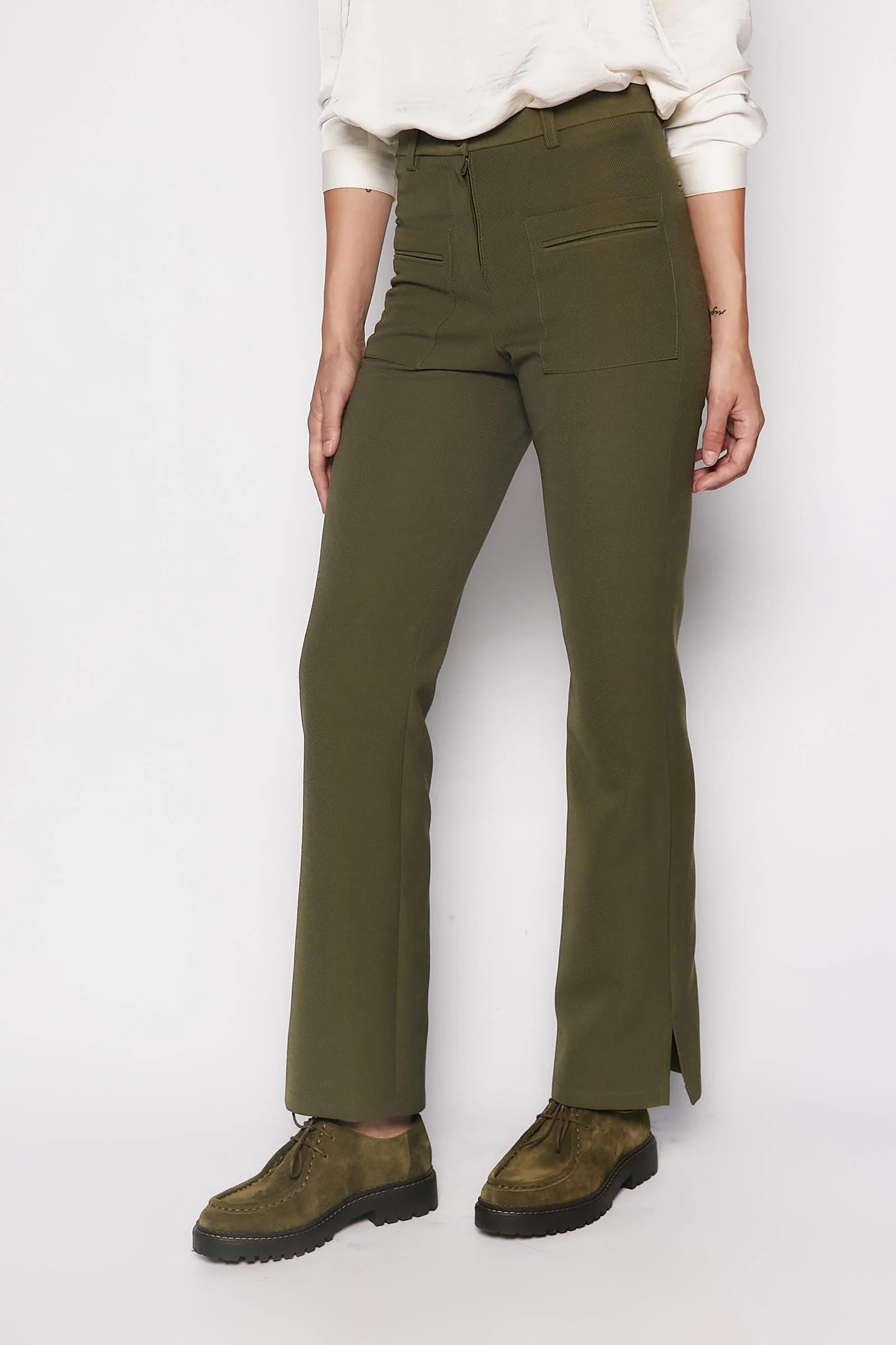 Aure khaki pants