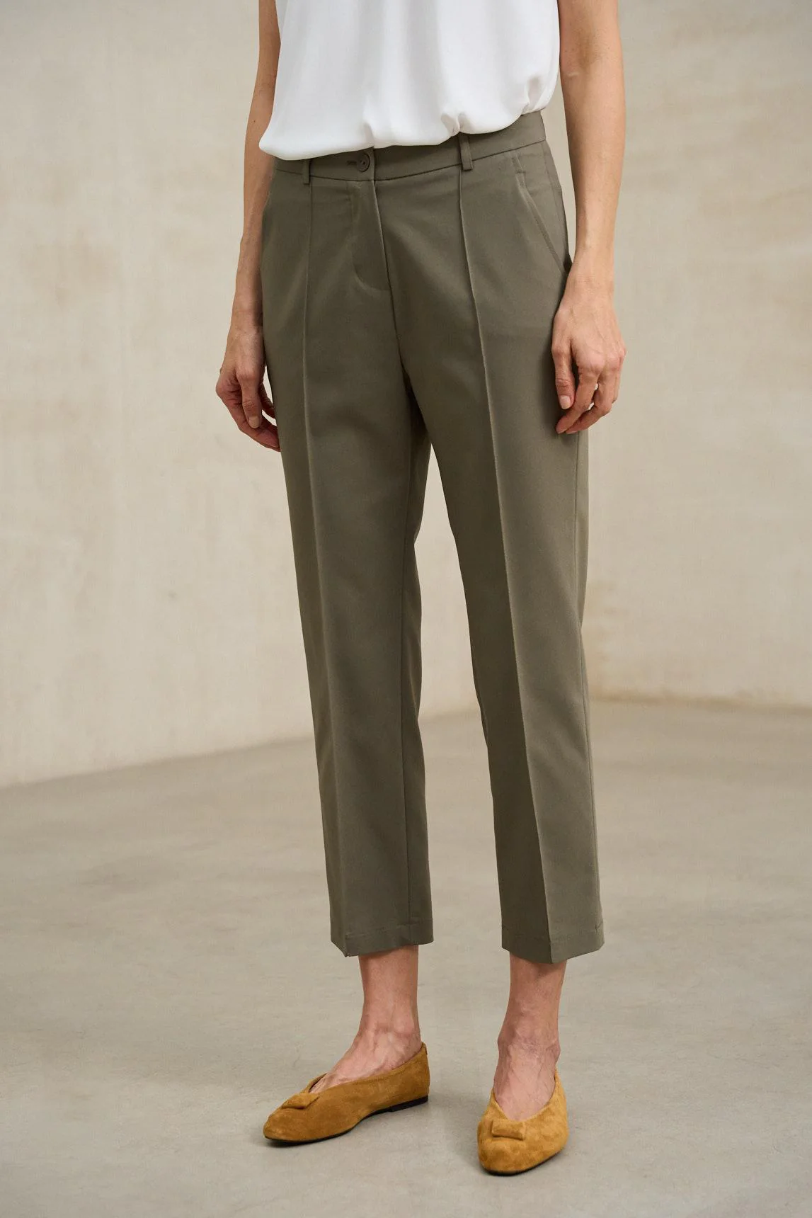 Axis khaki pants - Image 4