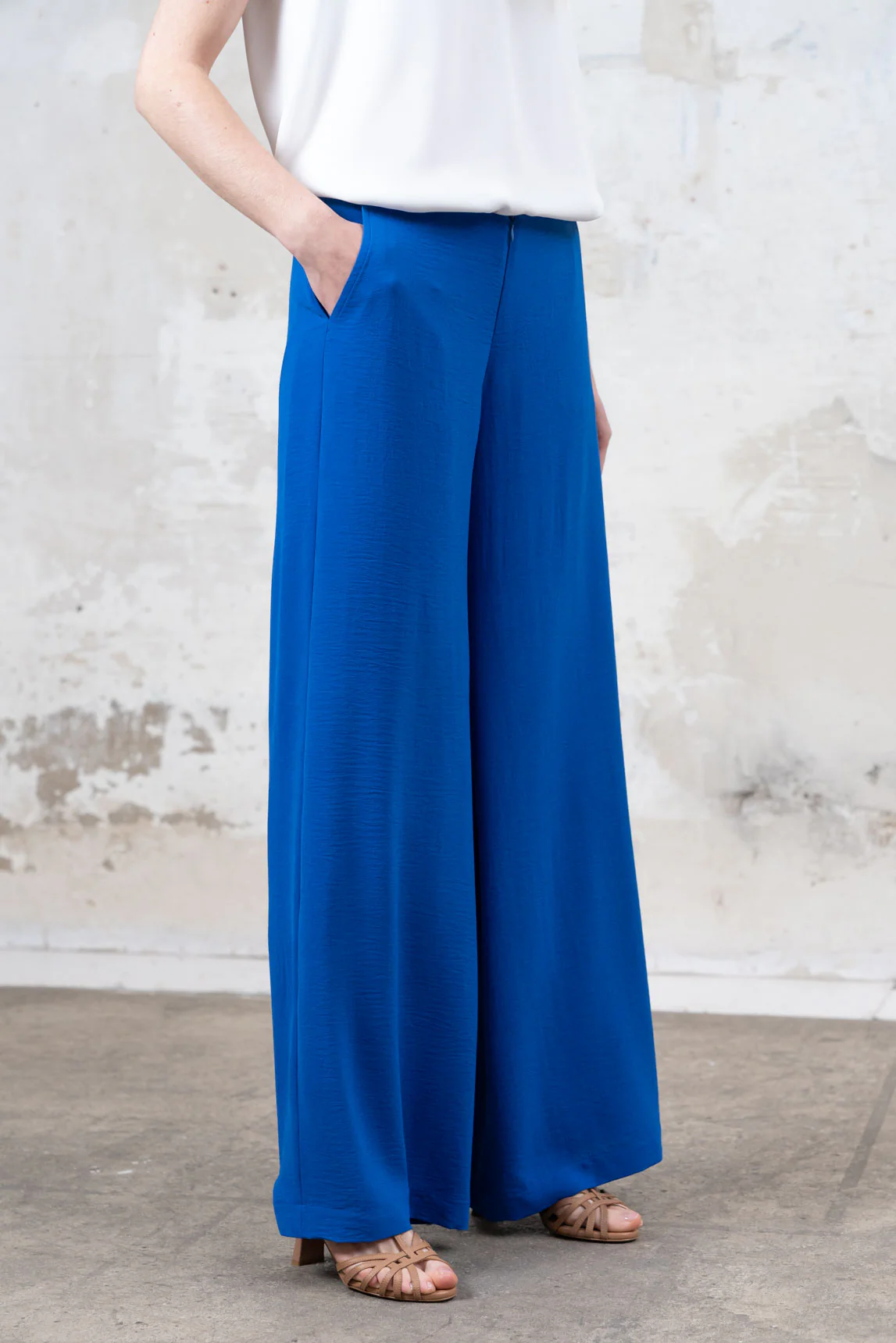 Biella blue pants - Image 2