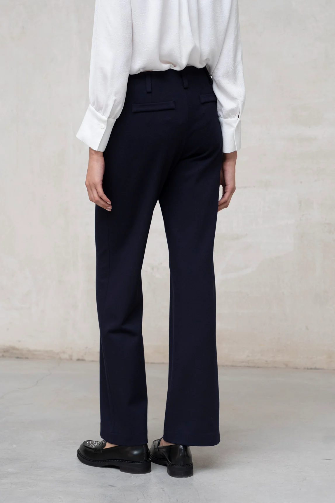 Brenta navy blue trousers - Image 4