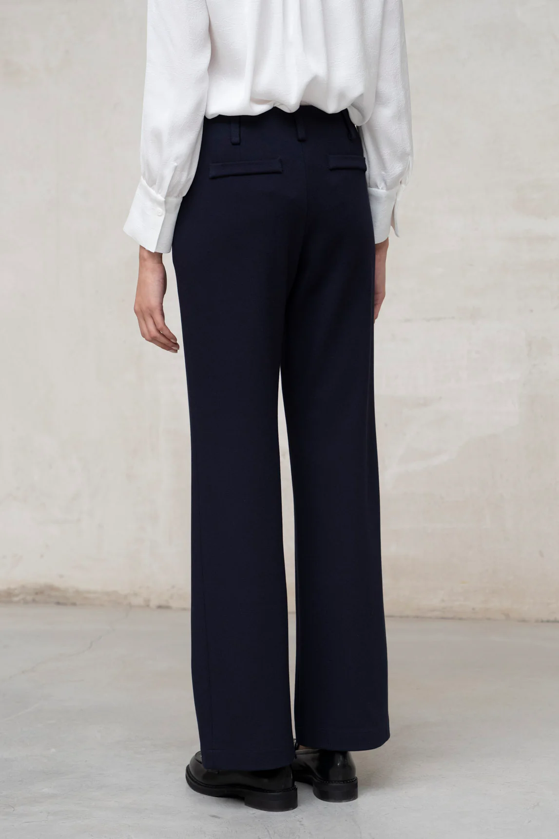 Brenta navy blue trousers - Image 5