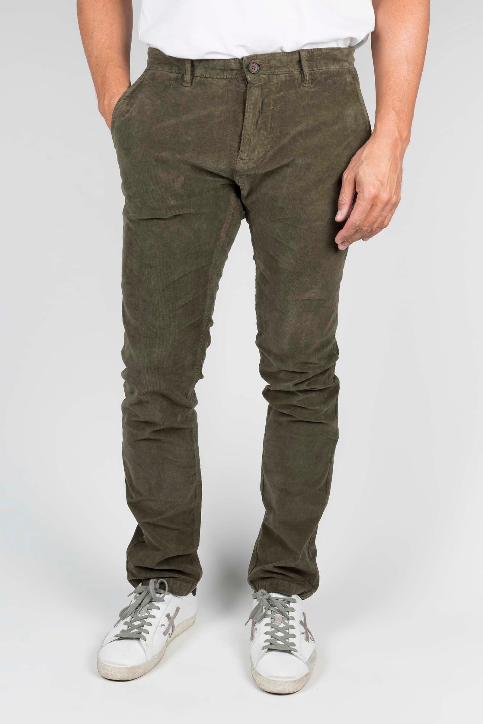 Guy corduroy trousers green