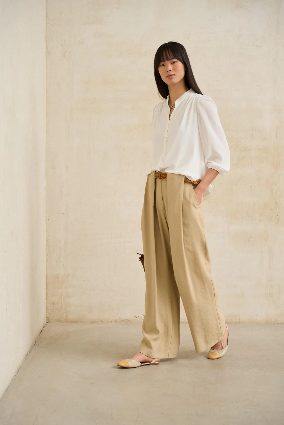 Beige Lyss trousers - Image 6