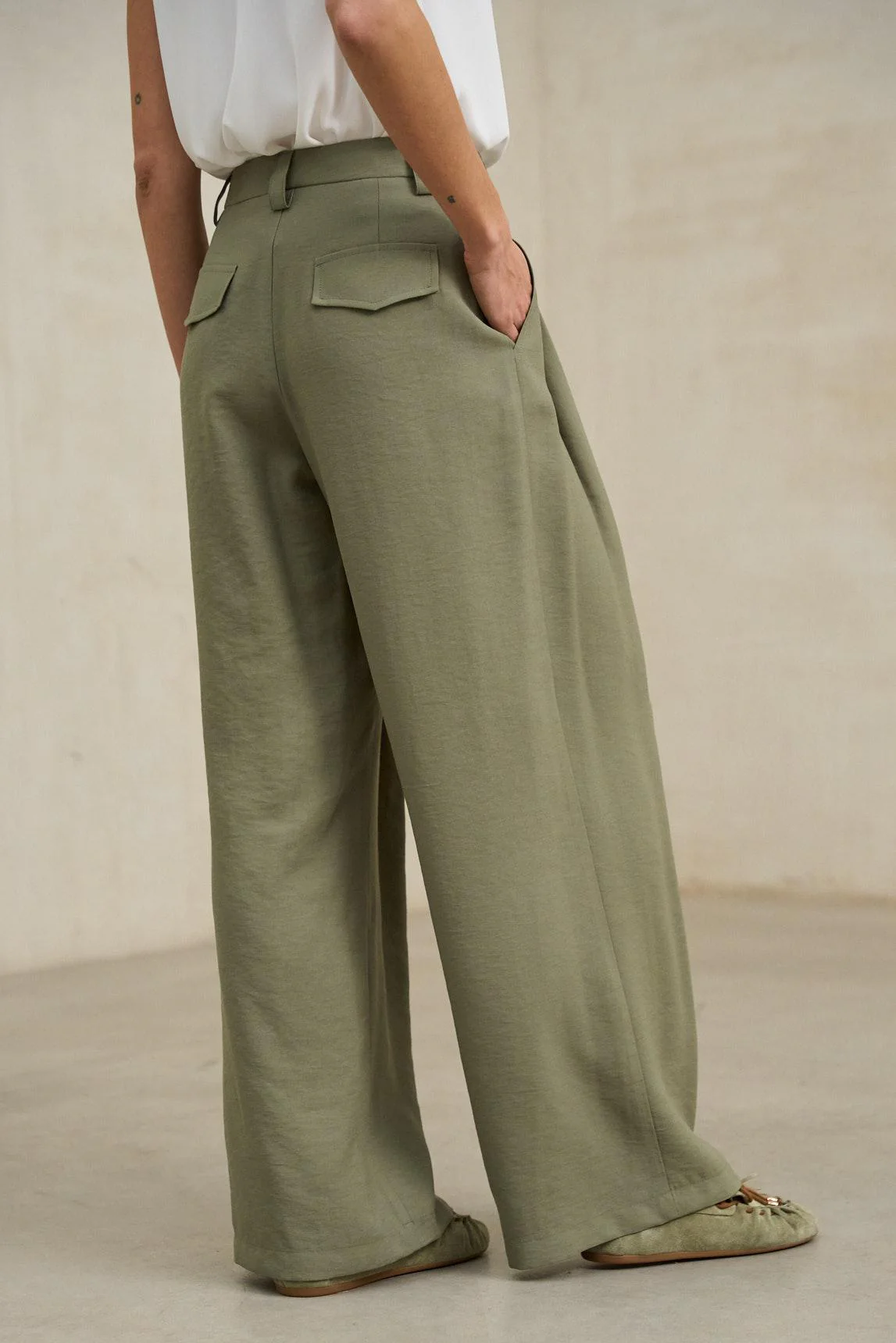 Lyss khaki trousers - Image 3