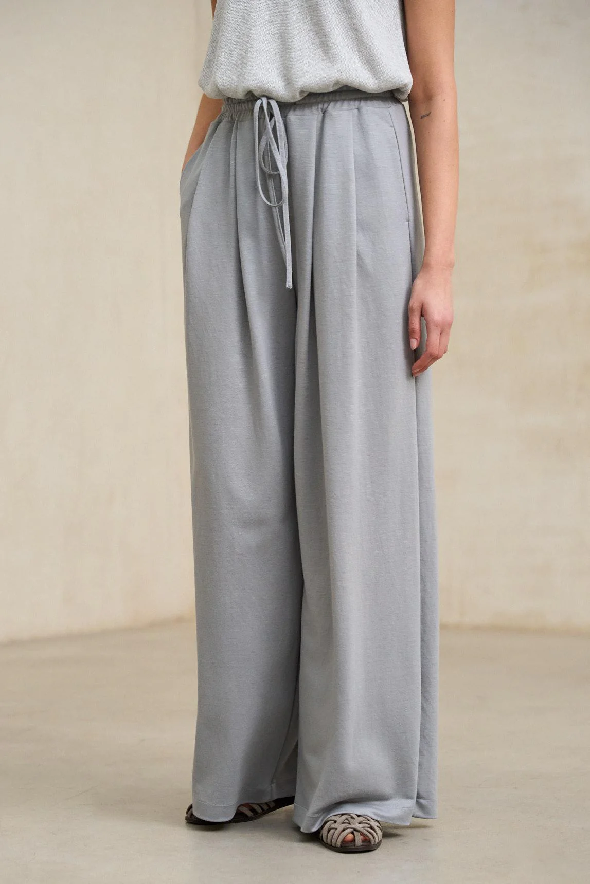 Light grey Saurel trousers - Image 3