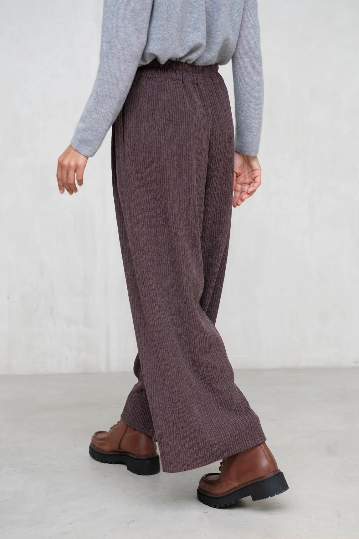 Siena burgundy pants - Image 3