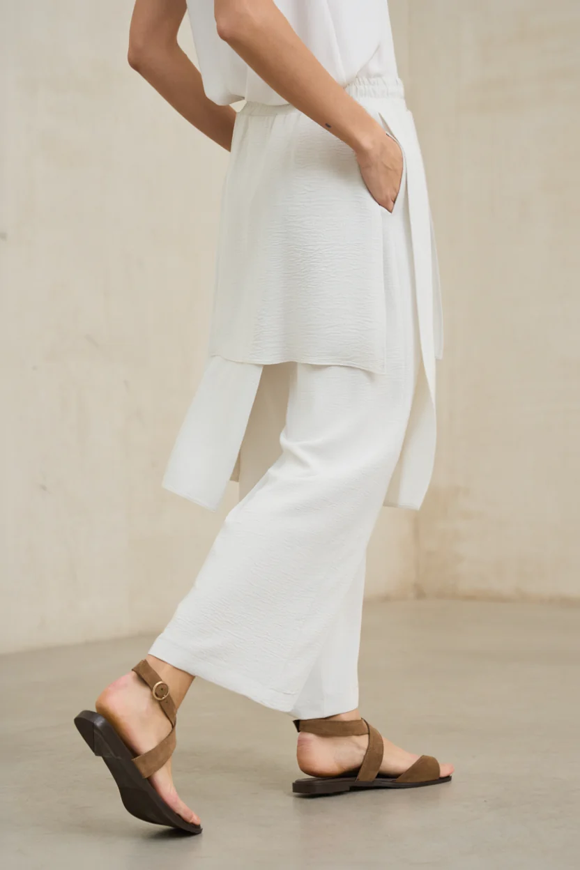 Vion off-white skirt-pants - Image 3