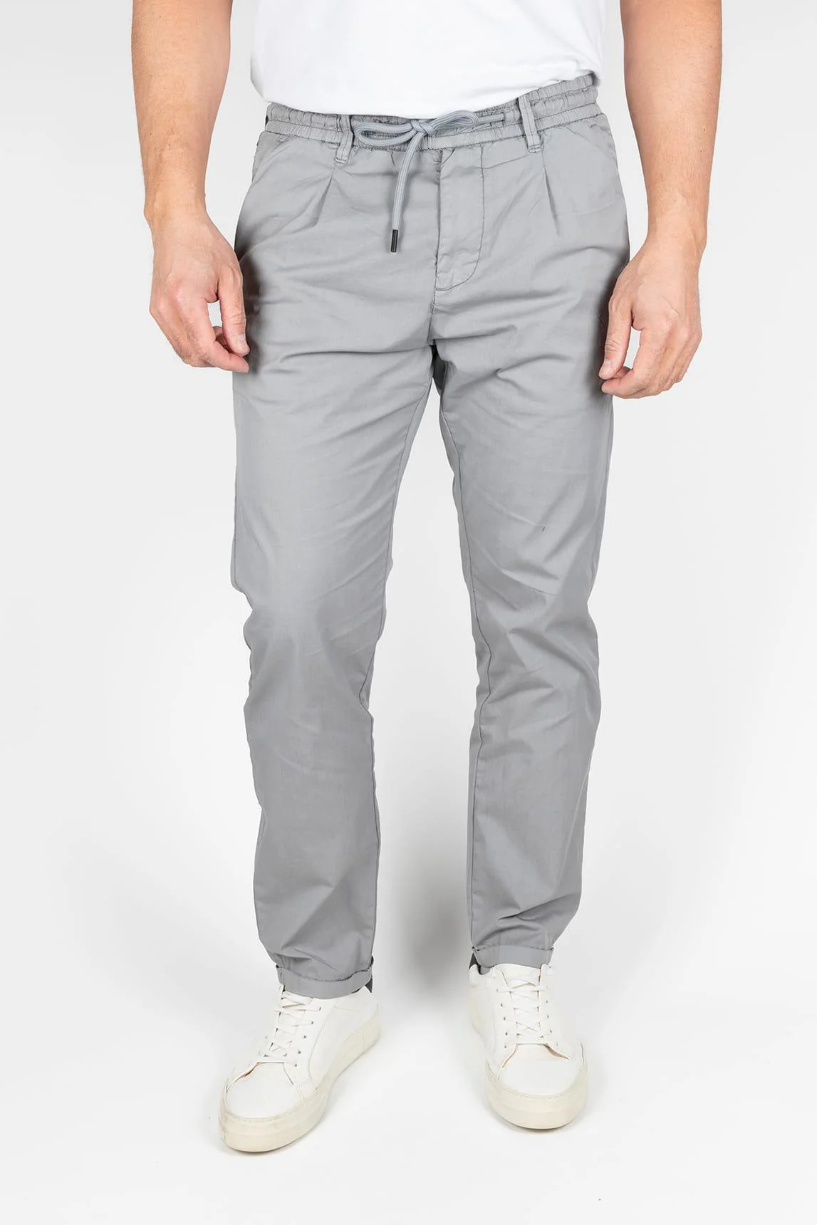 Light gray Trez Vireo pants