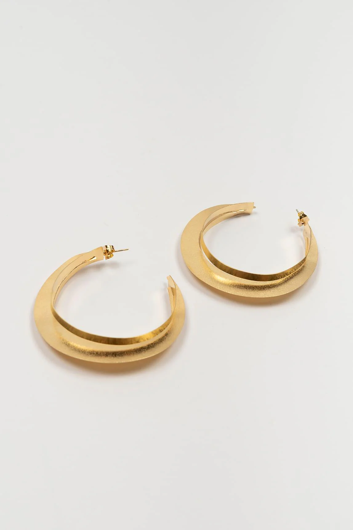 Xarela Gold Earrings FL Private Collection - Image 2