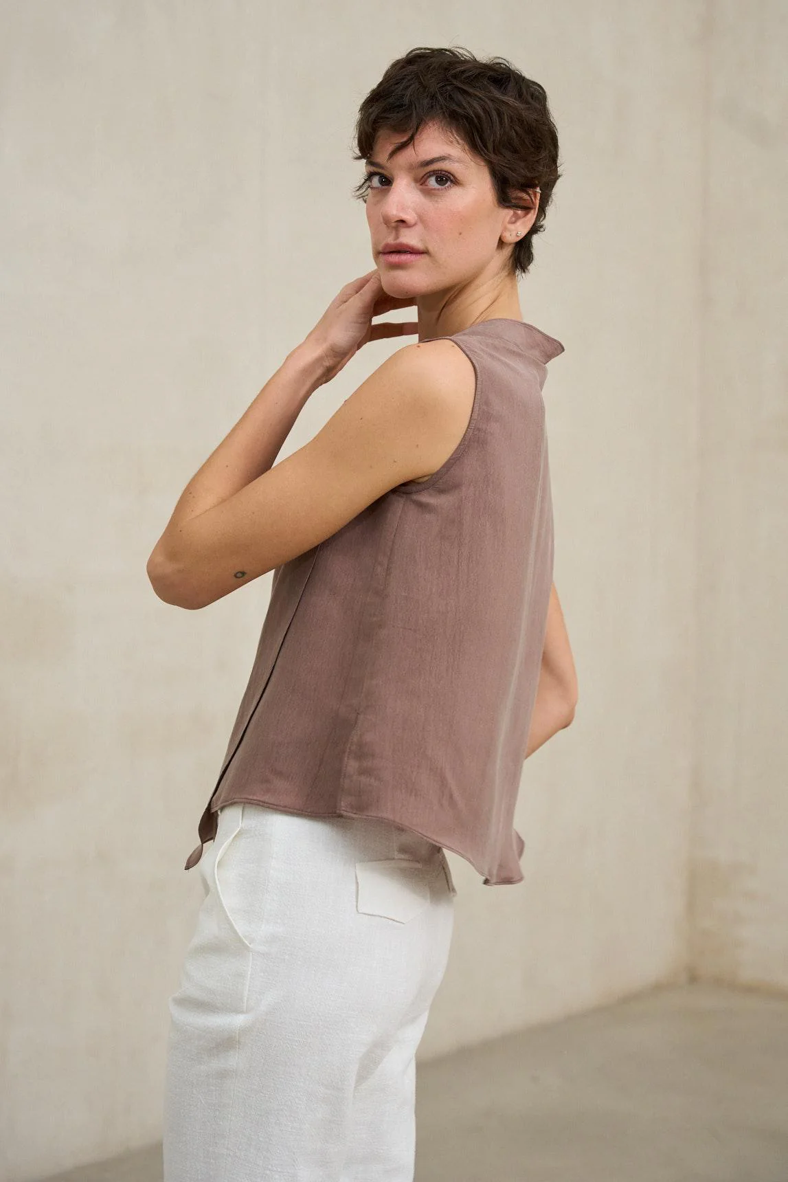 Nireya Soft Mole Top - Image 3