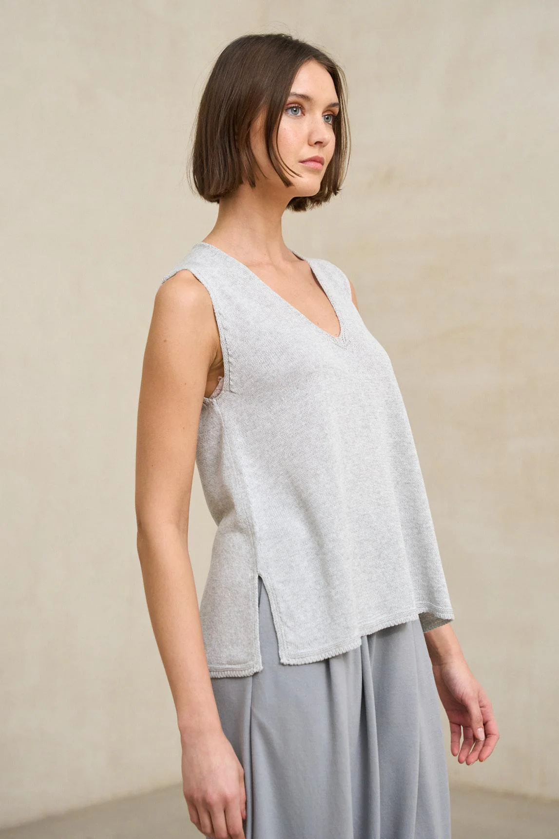 Virel light grey knit top - Image 2