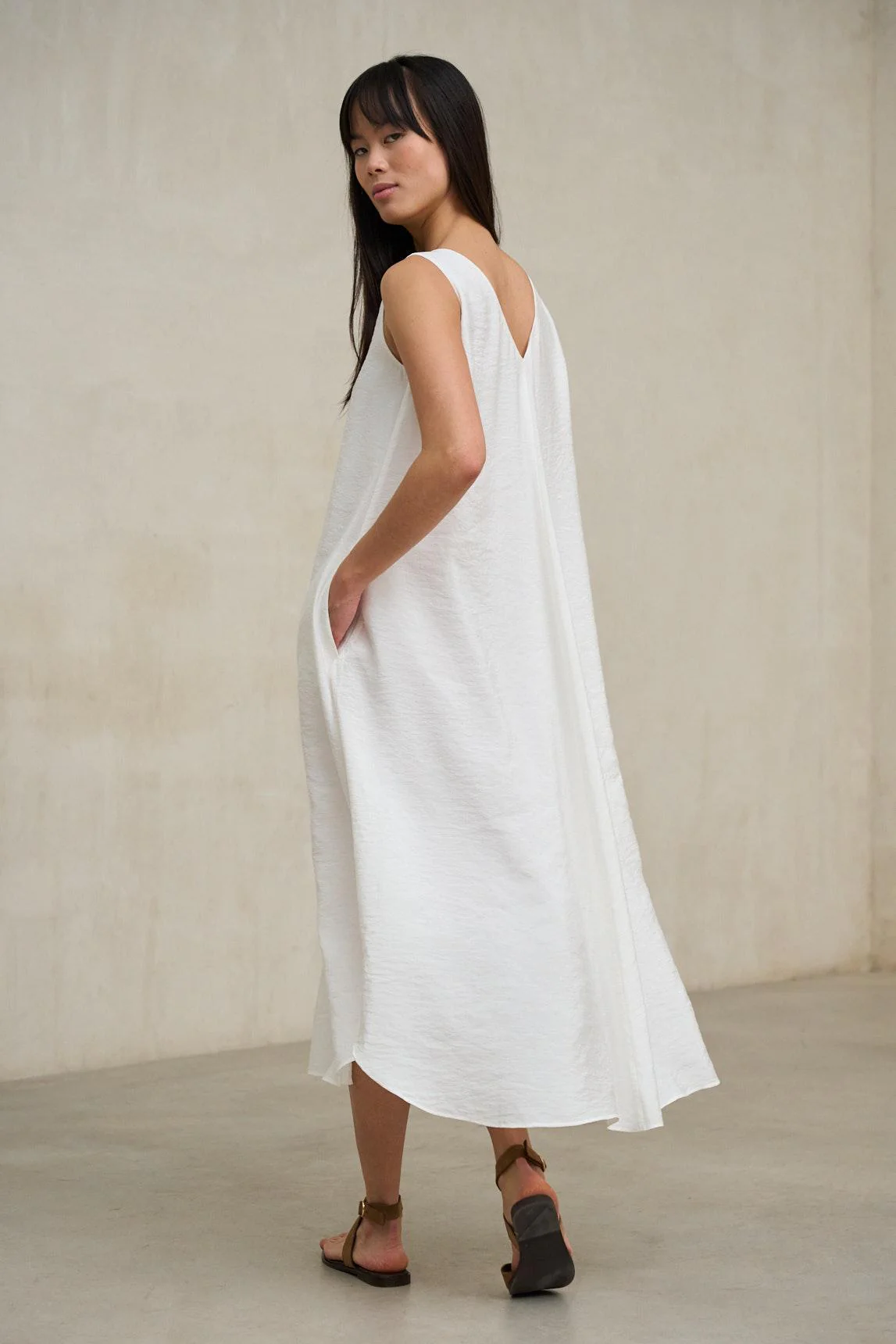 Elenya white dress - Image 3