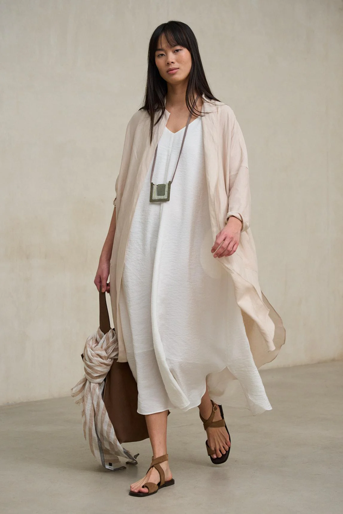 Elenya white dress - Image 5
